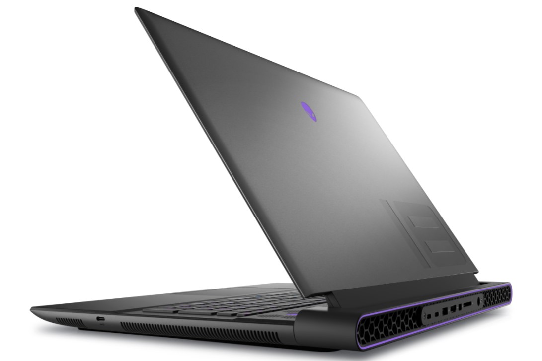 Thiết kế laptop Alienware M18