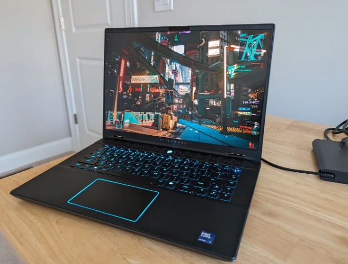 Laptop gaming tần số quét 240Hz