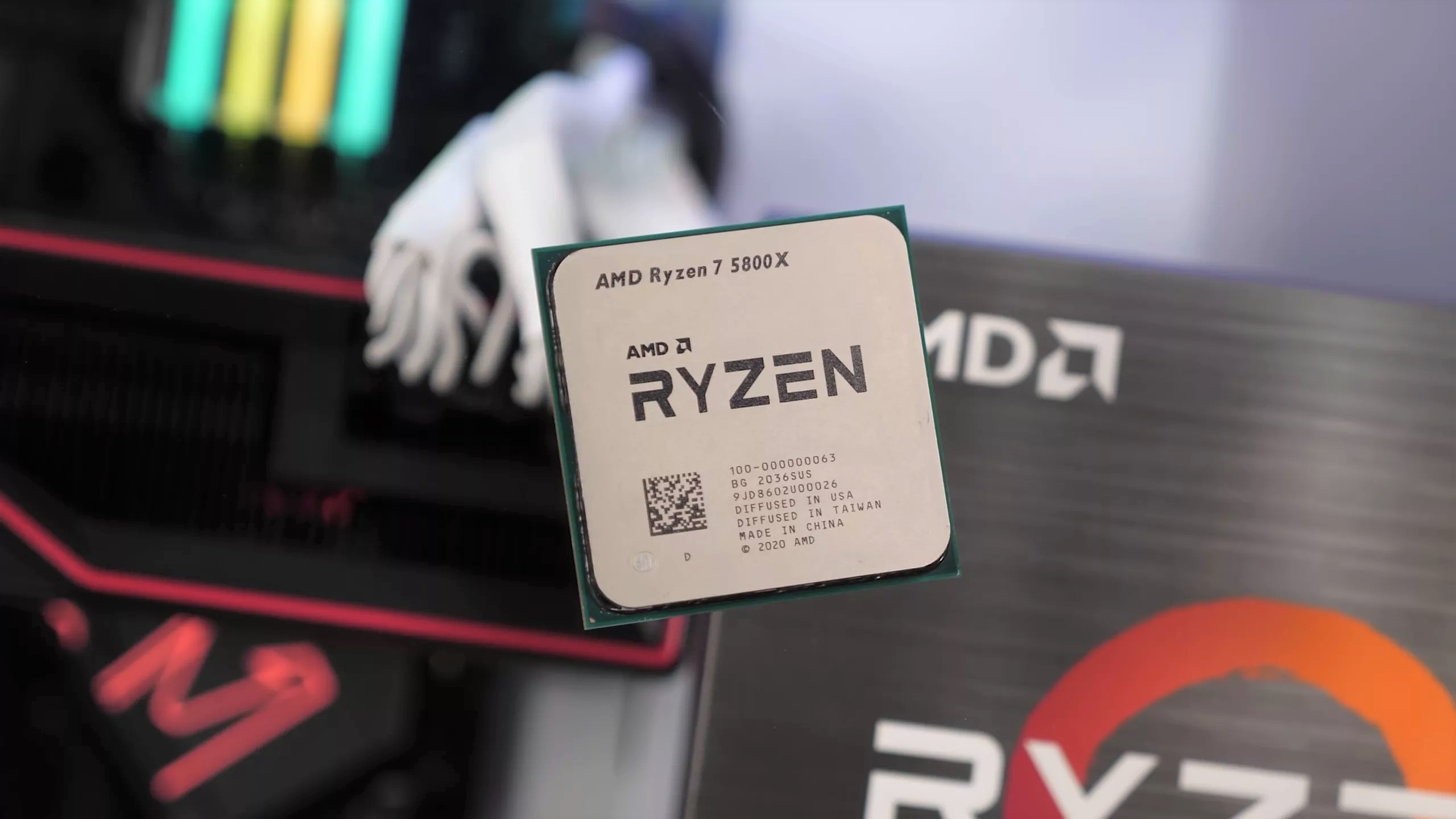 So sánh giữa AMD Ryzen 7 5800X với Intel Core i7-11700K