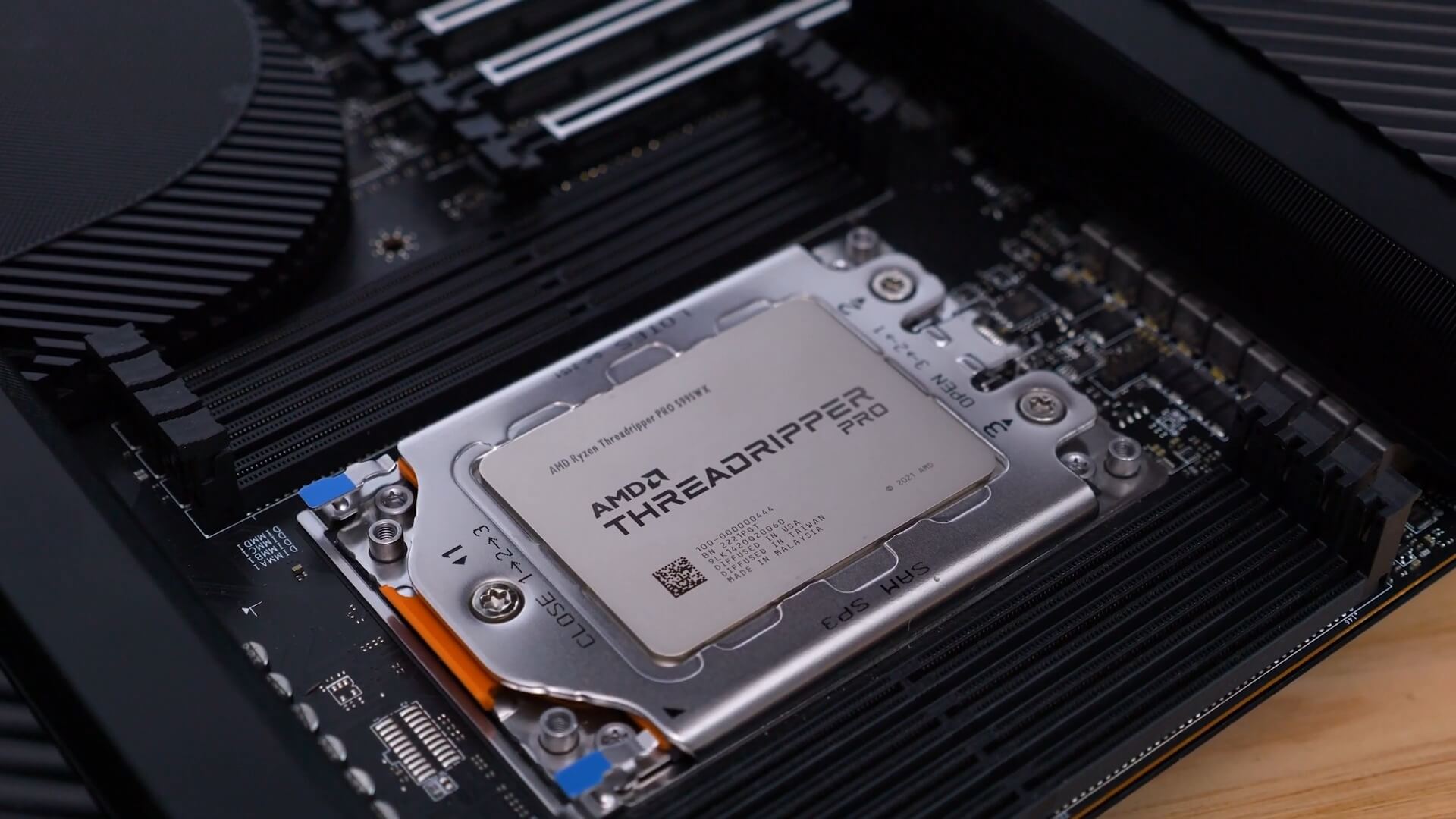 Đánh giá bộ vi xử lý AMD Ryzen Threadripper Pro 5995WX