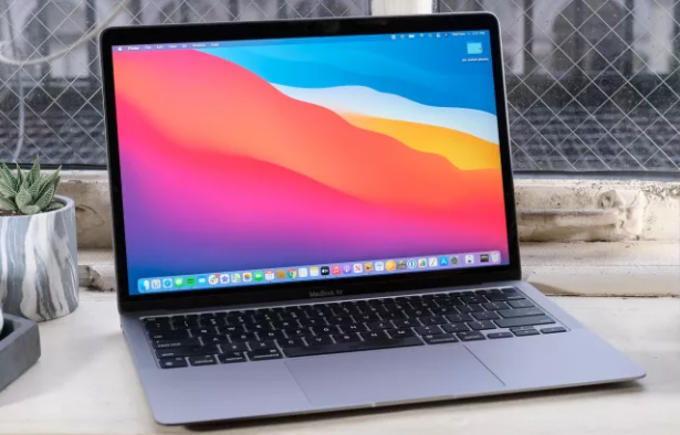 Review Macbook Air chip M1