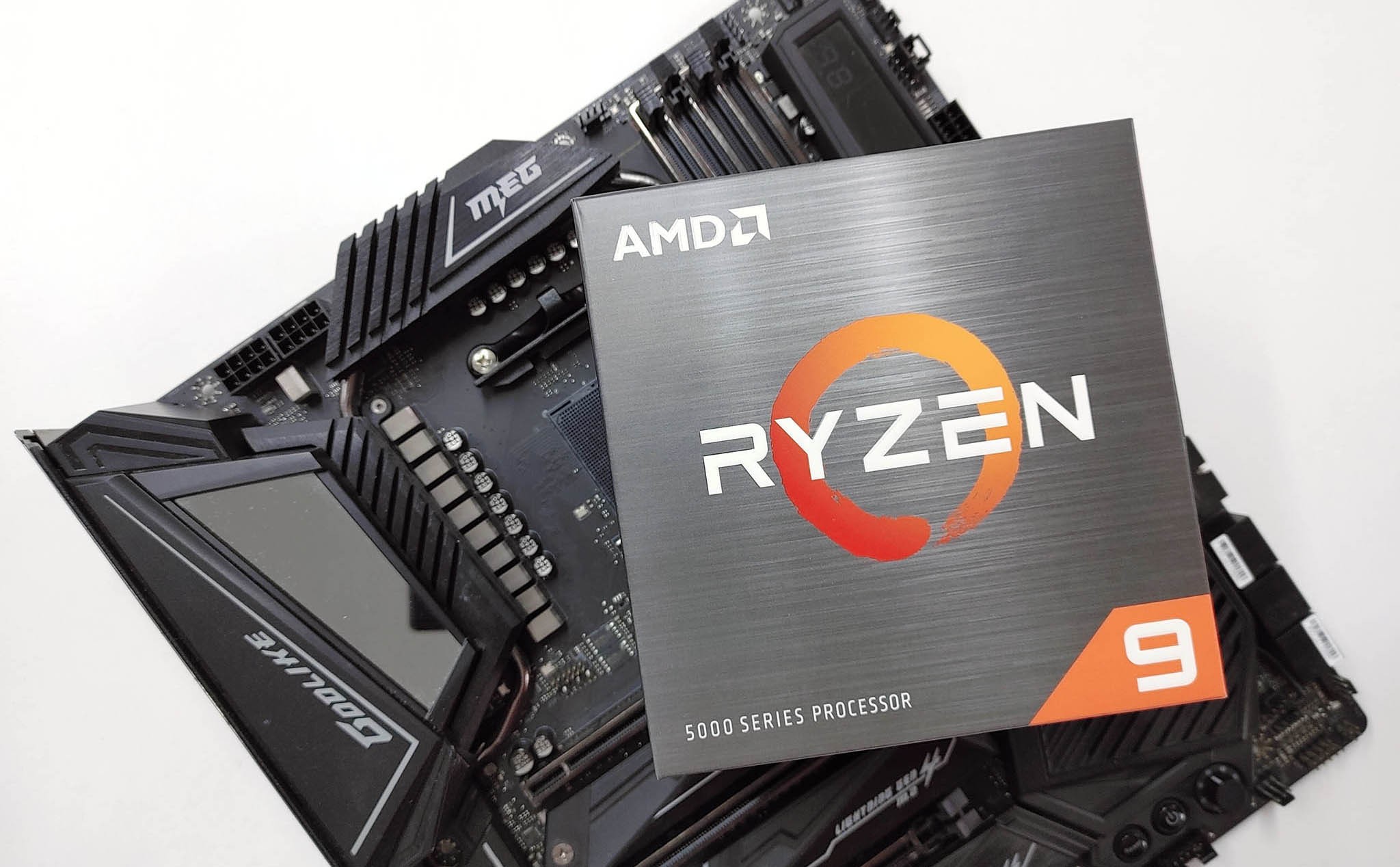 AMD Ryzen 9 5950X CPU hoàn hảo cho các tác vụ nặng