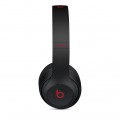 tai-nghe-beats-studio3-wireless-over-ear-headphones-defiant-black-red-5