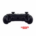 tay-cam-razer-wolverine-v2-wired-gaming-controller-for-xbox-series-x-3