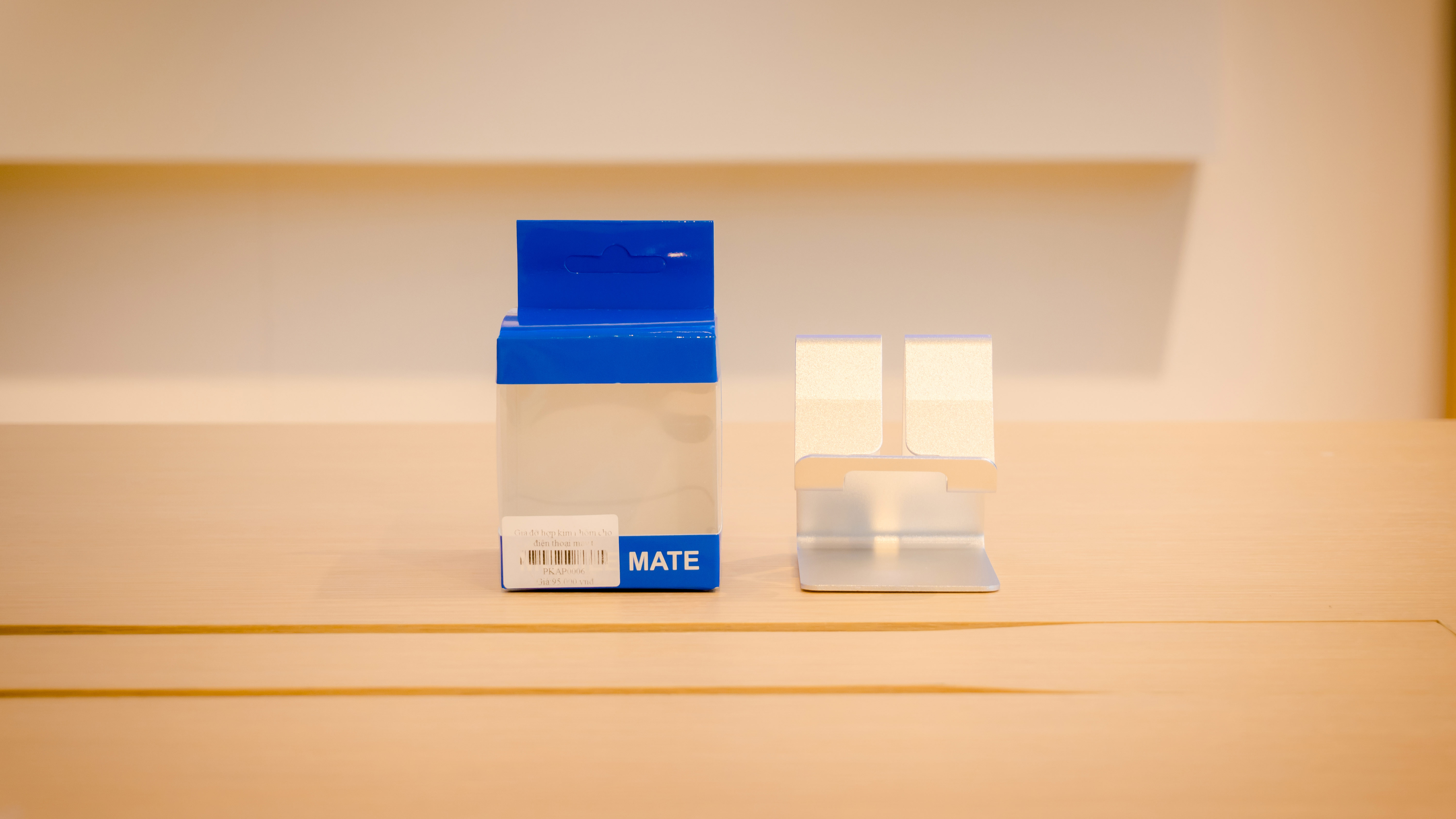 Giá đỡ hợp kim nhôm cho điện thoại máy tính bảng mobile mate - bạc